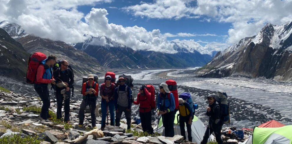 Arundu Spantik Base Camp Trek