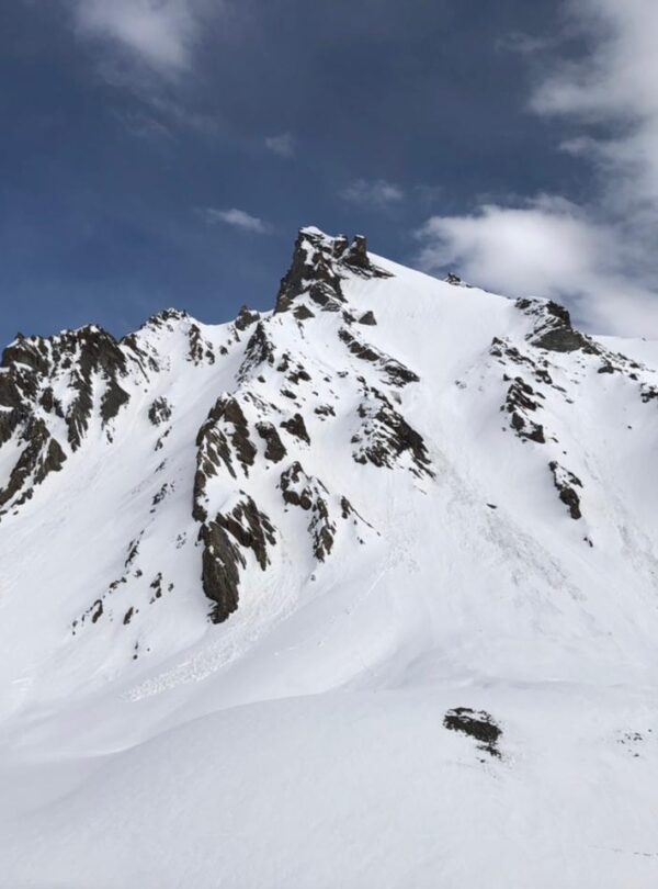 SKI IN SHIMSHAL VALLEY-HUNZA
