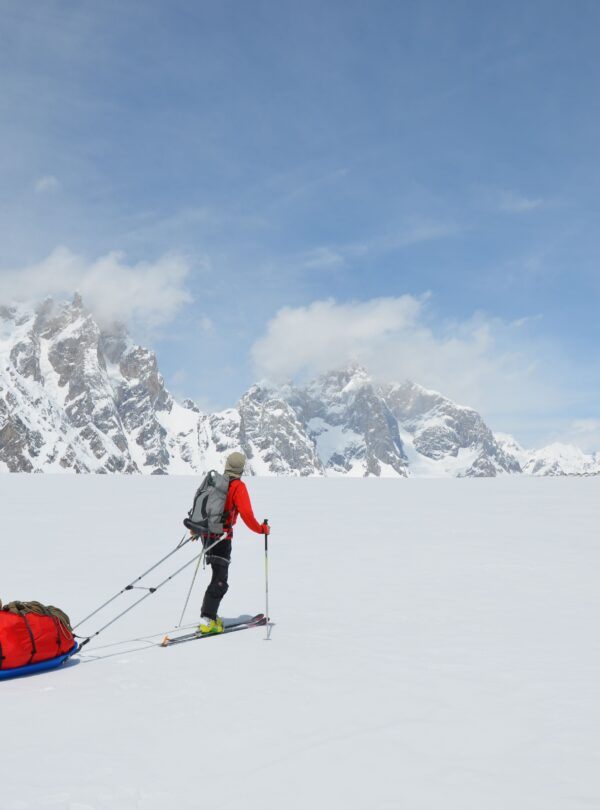 SKI IN SNOW LAKE- BIAFO