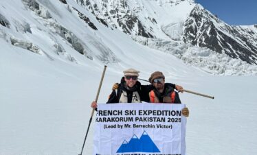 SKI IN KUKSIL VALLEY- KHUNJERAB